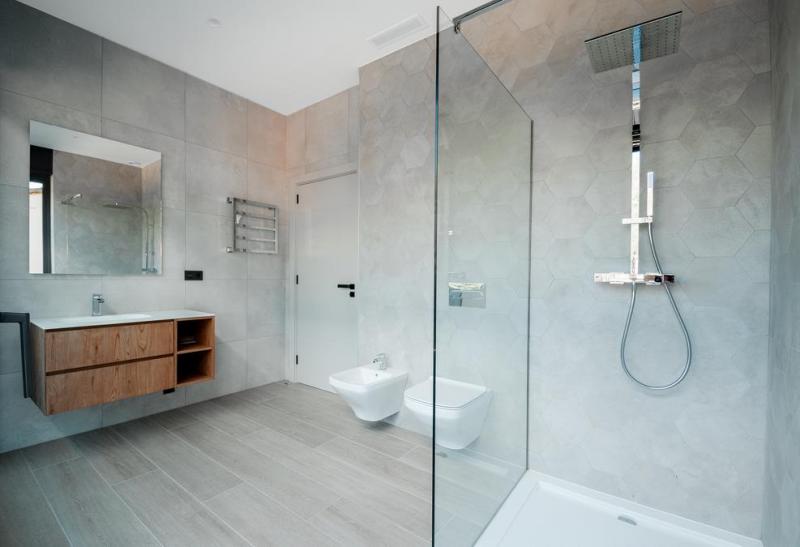 Installation de salle de bain &agrave; La Flotte, les &eacute;tapes cl&eacute;s